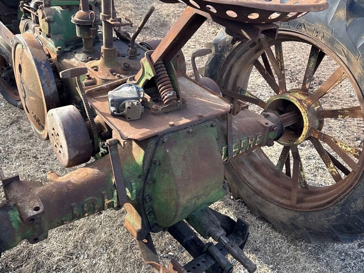 john-deere-a-image-14