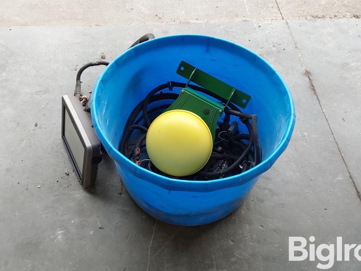 john-deere-3000-image-5