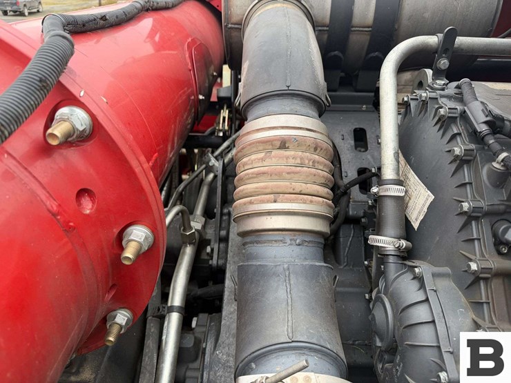 2020-case-ih-8250-image-116