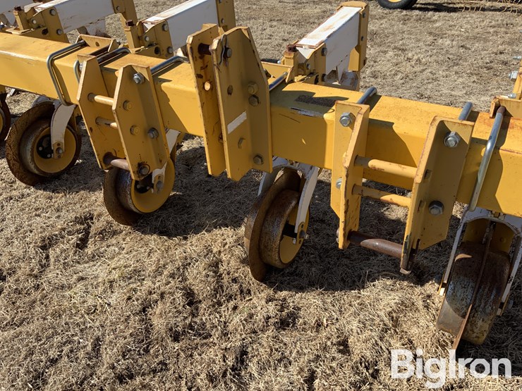 buffalo-62000830-8r30-cultivator-image-11