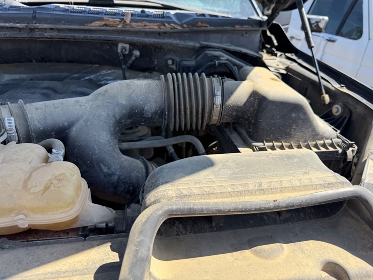 2016-ford-f150-image-52