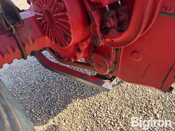 1966-international-706-image-12