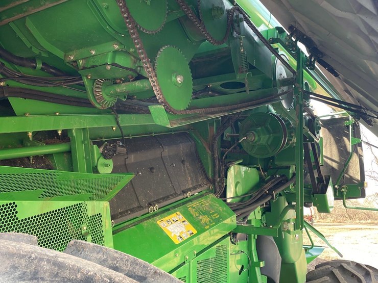 2007-john-deere-9560-sts-image-34