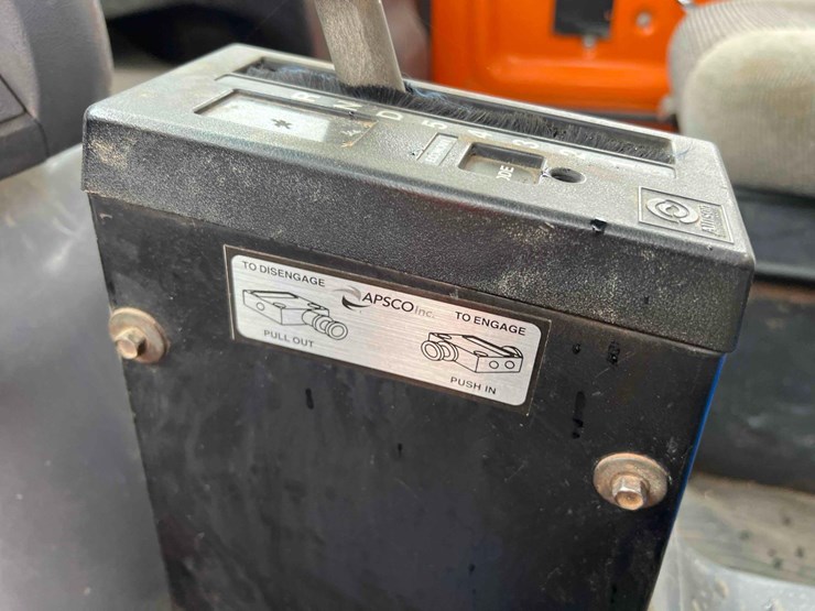 1995-ford-l8000-image-17