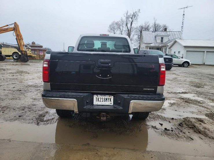 2015-ford-f250-xl-image-4