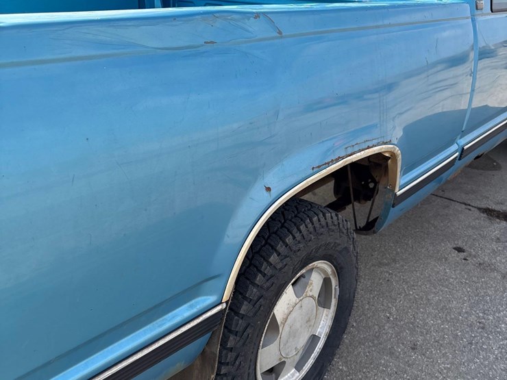 1994-chevrolet-silverado-1500-image-30