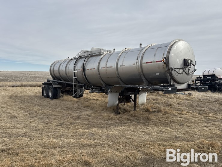 1980-polar-tanker-image-3