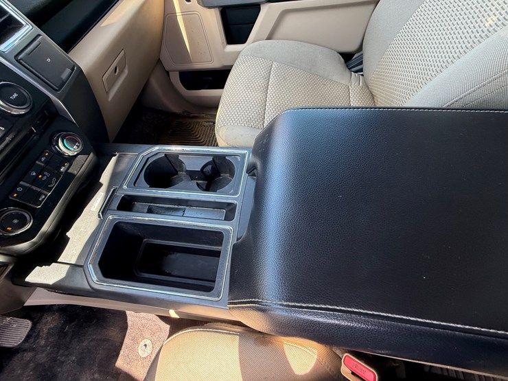 2016-ford-f150-image-43