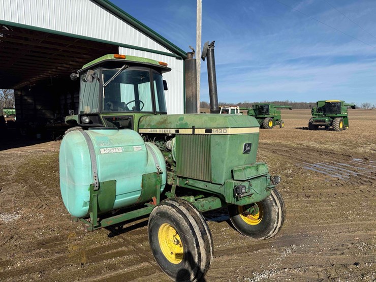 john-deere-4430-image-3