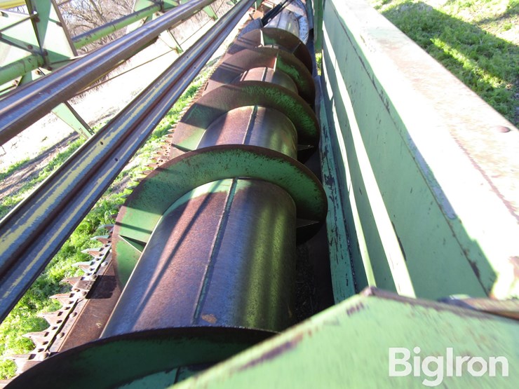 1977-john-deere-224-image-20