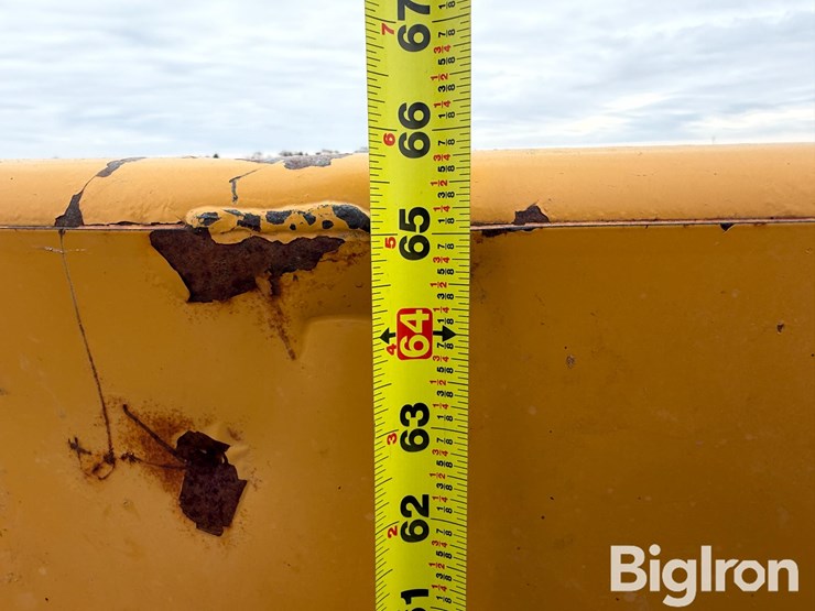 sioux-hanging-bale-feeder-image-20