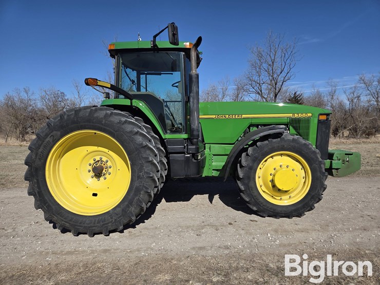 1995-john-deere-8300-image-4