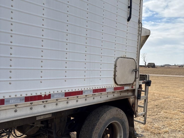 2014-wilson-grain-trailer-image-17