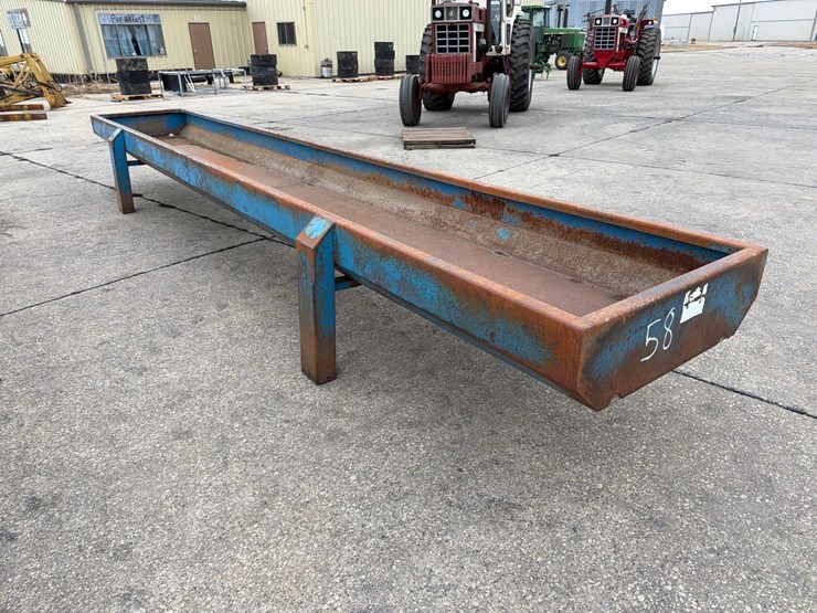 20ft-metal-feed-bunk-image-1