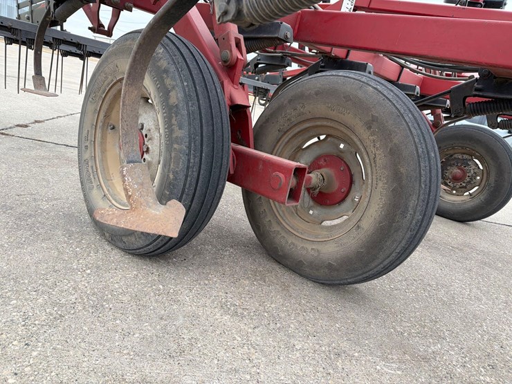 case-ih-4800-image-22