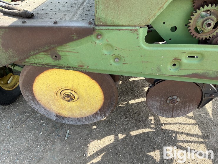 john-deere-9300-image-20