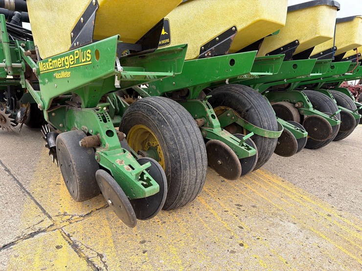 john-deere-1760-image-6