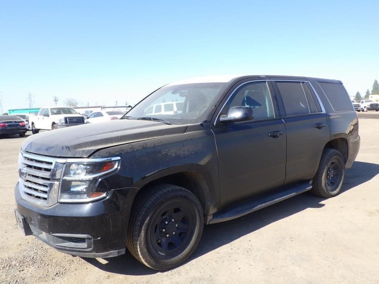 2020-chevrolet-tahoe-image-1