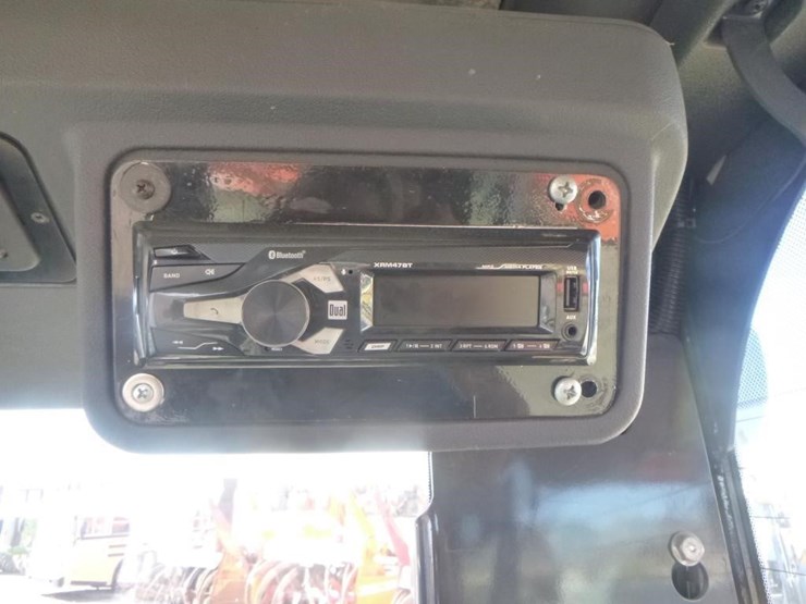 2008-deere-772d-image-39