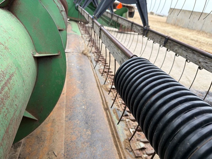 john-deere-215-image-25