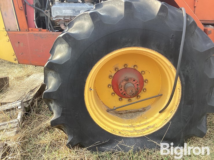 1982-versatile-555-image-20