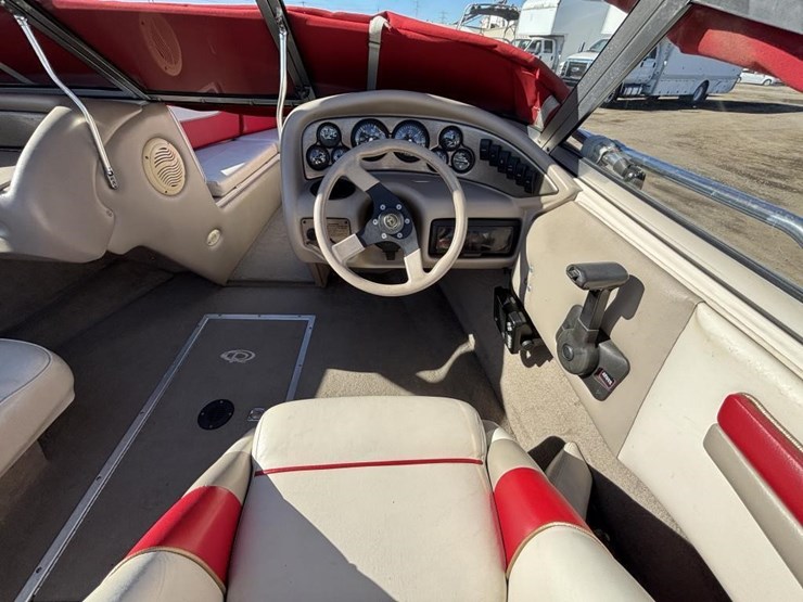 2000-unknown-trailer-image-17