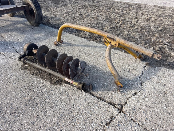 3pt-speeco-post-hole-digger-image-1