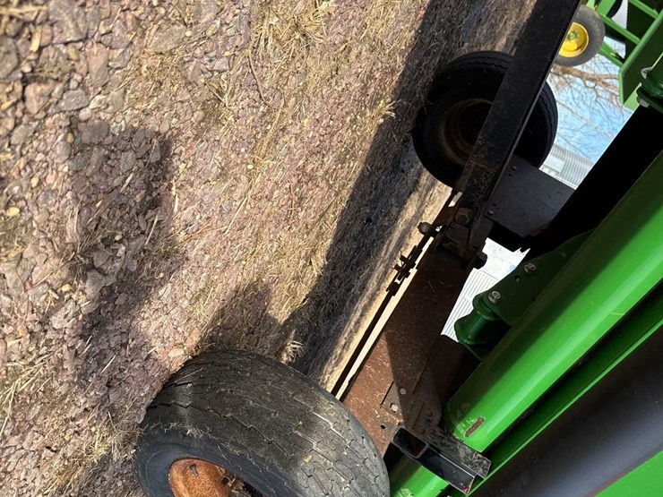 4-wheel-30ft-header-cart:-image-7