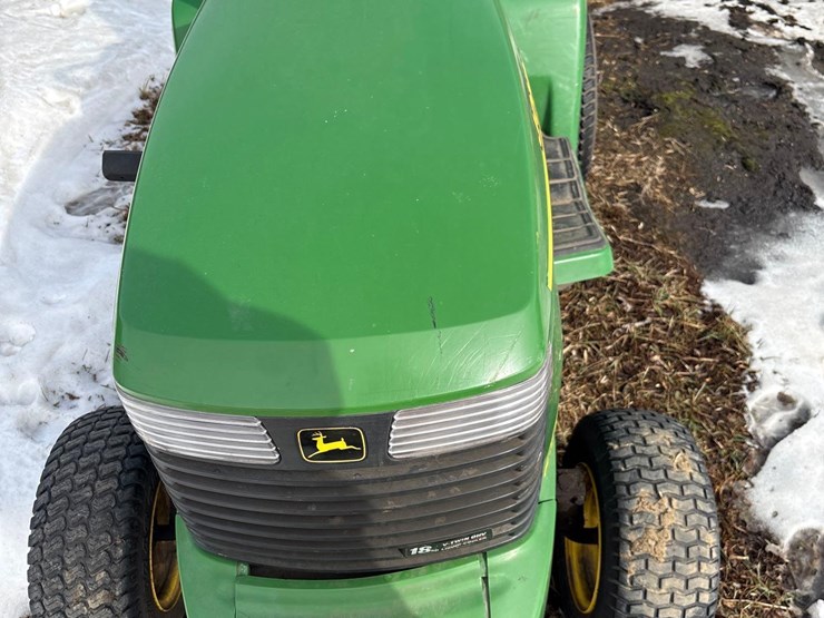 john-deere-345-image-10