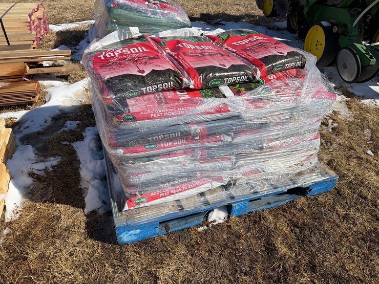 pallet-of-top-soil-image-1