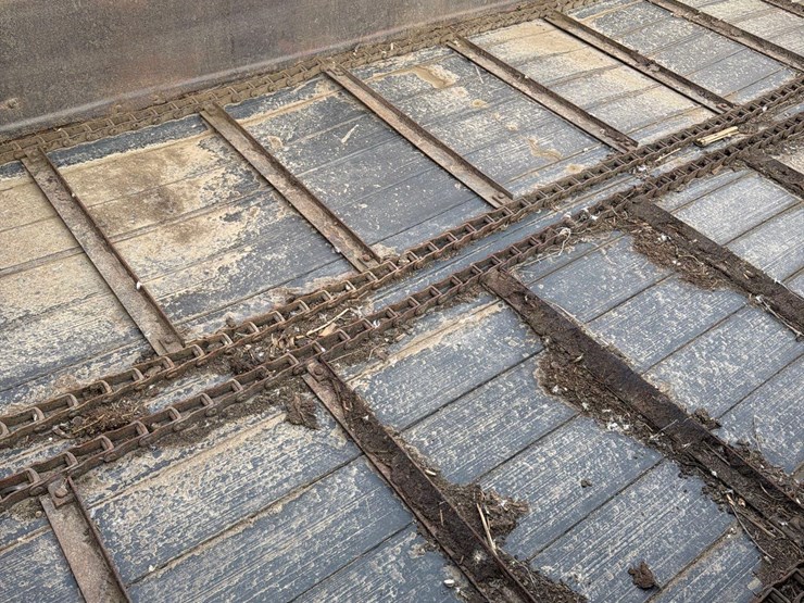 new-holland-195-image-27