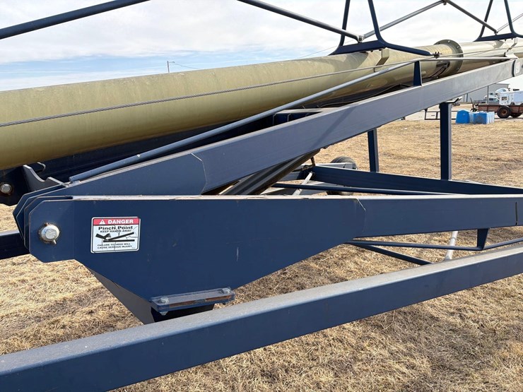 harvest-international-h1392-image-9