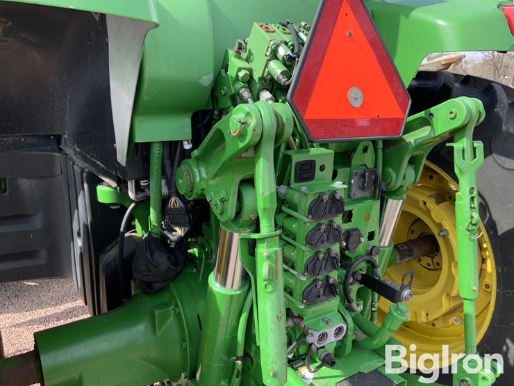 john-deere-7820-image-17