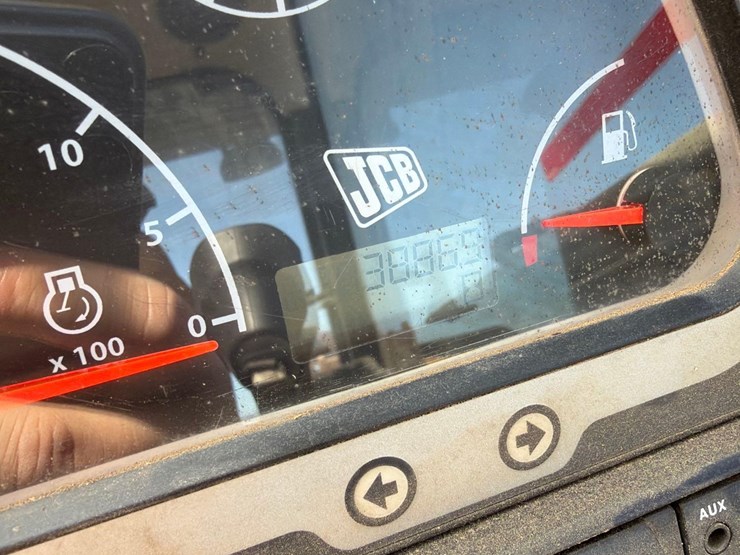 2012-jcb-535-95-image-45
