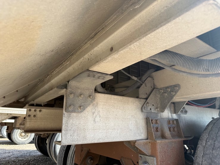 2015-timpte-hopper-bottom-image-26