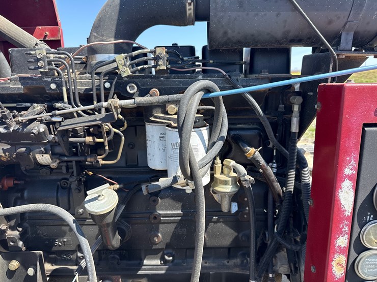 case-ih-6590-image-10