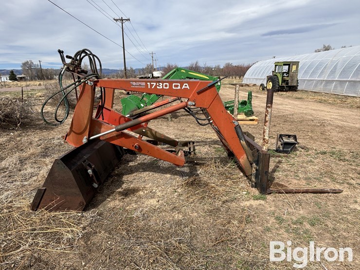 john-deere-3020-image-4