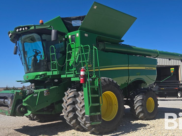 2013-john-deere-s680-image-1