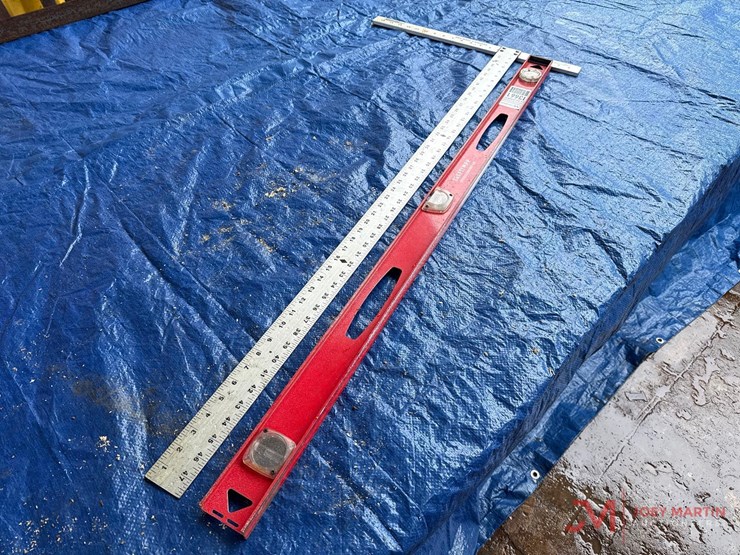 level-/-t-square-image-2