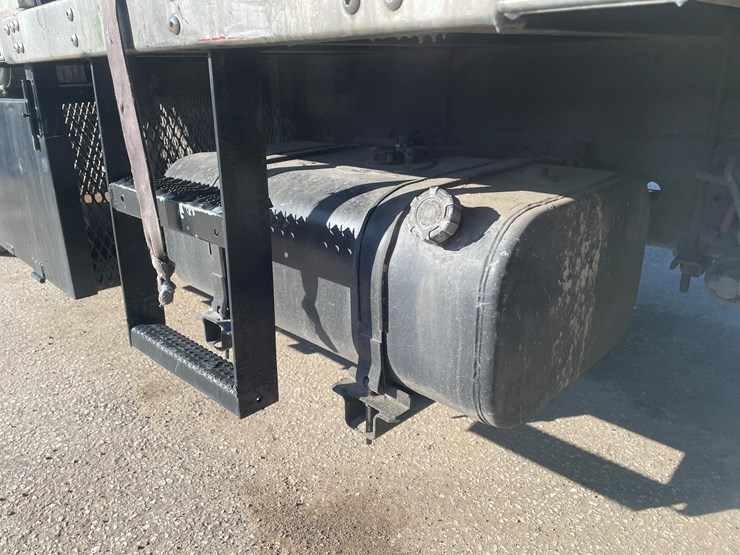 2009-international-cf600-image-21