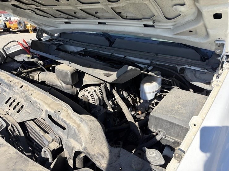 2012-gmc-sierra-2500-image-11