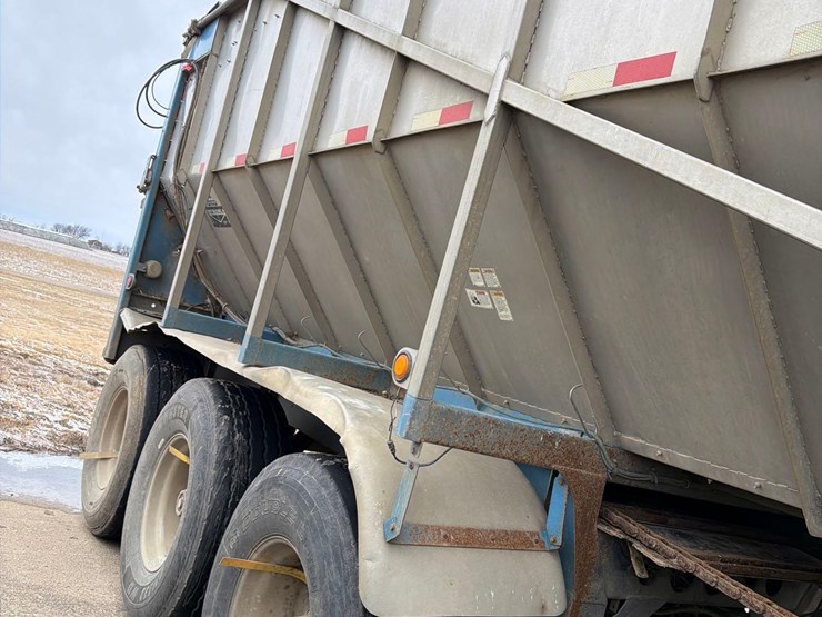 2010-trinity-belt-trailer-image-10