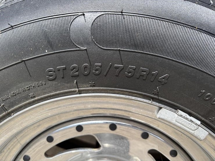 2005-unknown-trailer-image-53