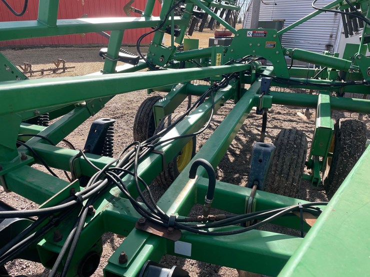 john-deere-726-image-33