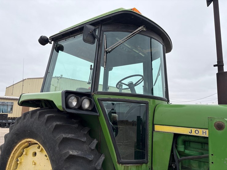 john-deere-4030-image-26