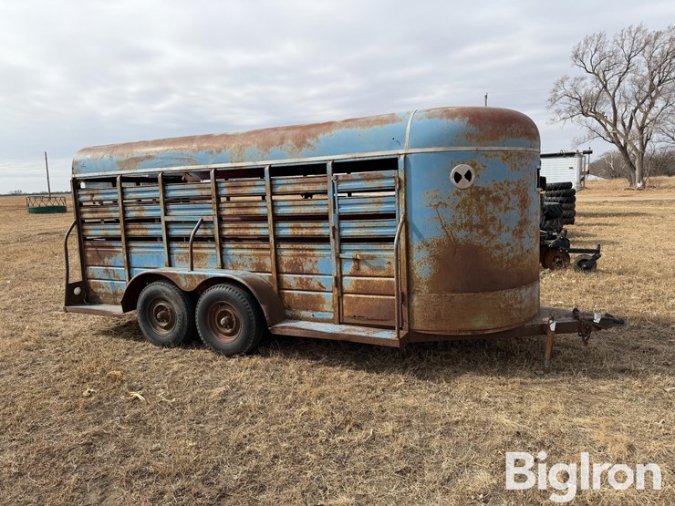 16'-t/a-livestock-trailer-image-4