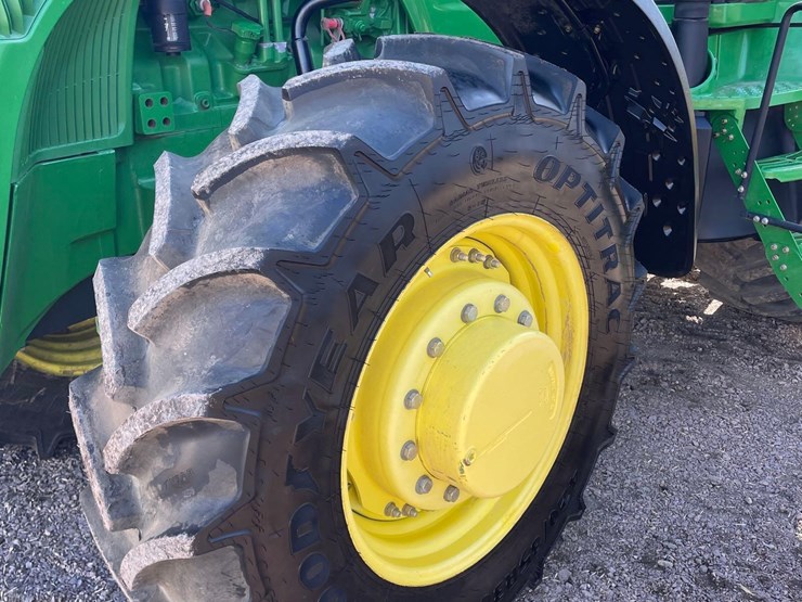 2004-john-deere-8120-image-17