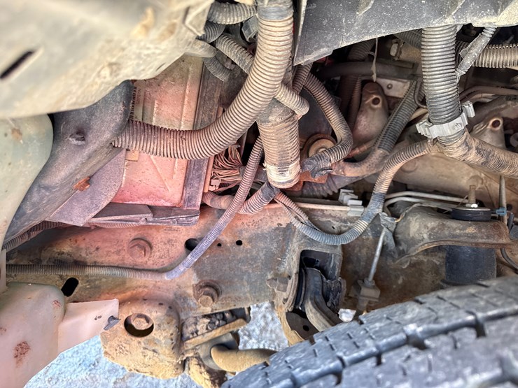 #5349-•-inop-2005-chevrolet-avalanche-pickup-3gnec12z25g286152-image-26