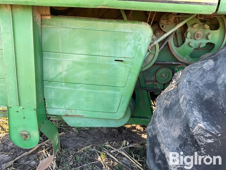 1978-john-deere-7700-image-16