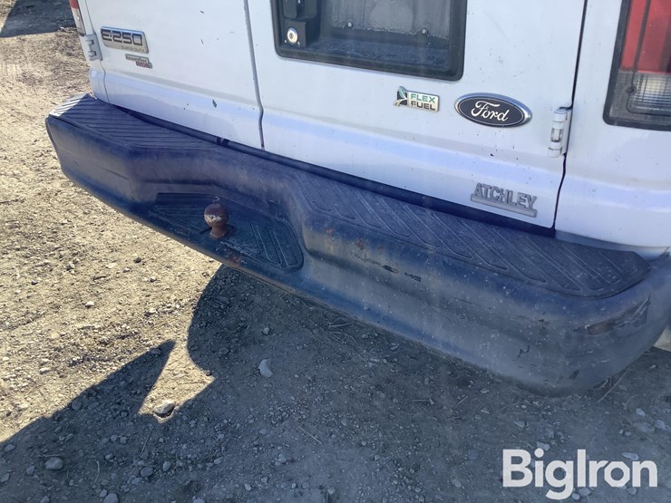 2013-ford-e250-image-9